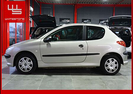 Peugeot 206 1.1 Filou Plaisir**TÜV NEU**Carplay Klima