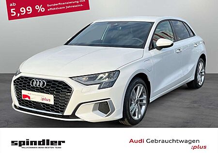Audi A3 advanced 40TFSIe S-tronic /Navi,ACC