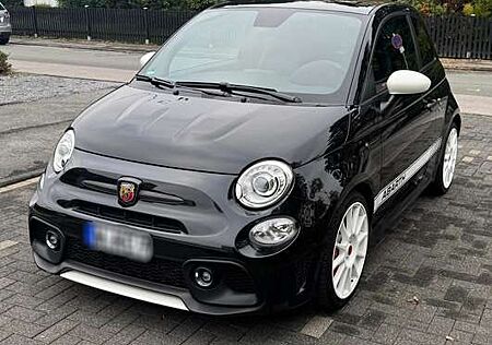 Abarth 500 695 esseesse Akrapovic