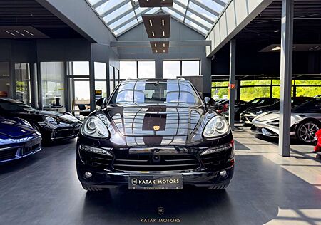 Porsche Cayenne Diesel 3.0/PANO/BOSE/METALLIC/PDLS+