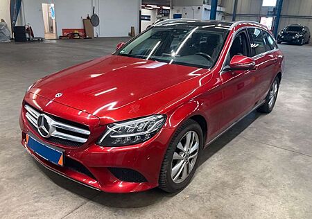 Mercedes-Benz C 220 d T AVANTGARDE SITZ+STANDHZ PANO LED DISTRO