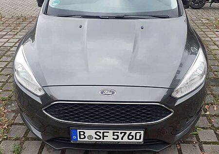 Ford Focus 1.0 EcoBoost Start-Stopp-System TREND