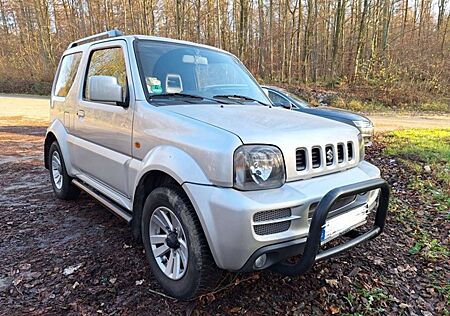 Suzuki Jimny Style Lim. Top*Scheckheft gepfl.*wenig km