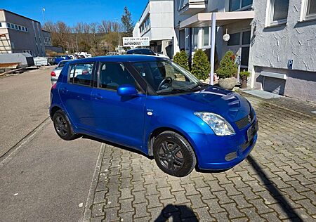 Suzuki Swift Lim. Dance Club TÜV 02/2028