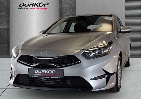 Kia Cee'd Ceed / Vision Komfort-Plus-Paket Navi digitales Cockpit A