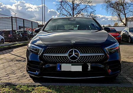 Mercedes-Benz A 250 8G-DCT/AMG/ambiant/MBUX/18"/navi/kamera
