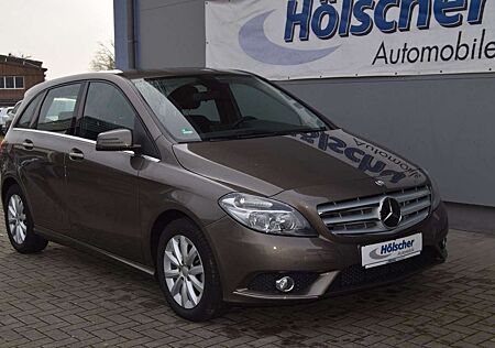 Mercedes-Benz B 180 Style!AUTOMATIK!AHK,Navi,Parks,V&H,,,,,,,,