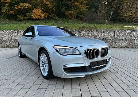 BMW 750 d xDrive M-Paket |HUD |ACC |KeylessGo |Voll |