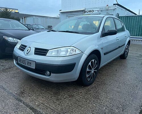 Renault Megane 1.6 16V KLIMA !!! NUR 102.000 KM !!!