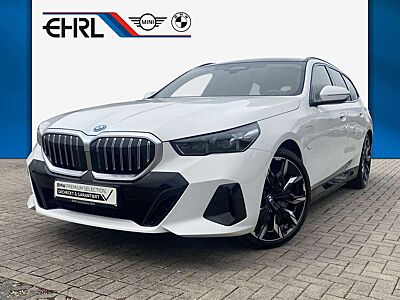BMW 550 e xDrive Touring M-Sport AHK Pano B&W DA Pr.
