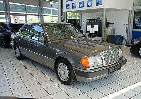 Mercedes-Benz 230 E Automatik *guter Zustand*