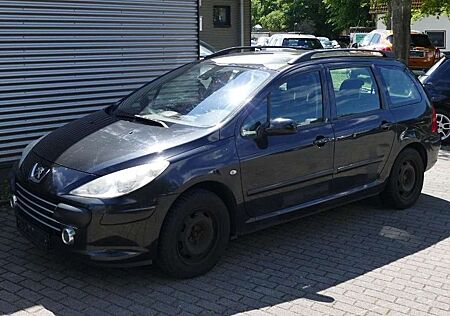 Peugeot 307 SW Kombi Klima HU/AU 05/2022