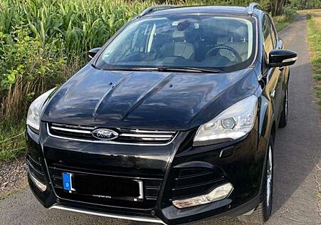 Ford Kuga 2.0 TDCi 4x4 Aut. Titanium