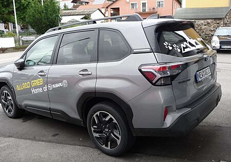 Subaru Forester 2.0ie Lineartronic Exclusive