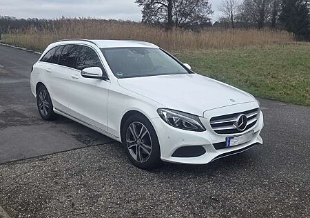 Mercedes-Benz C 220 d 4Matic T 7G-TRONIC Avantgarde