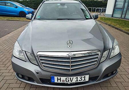 Mercedes-Benz E 250 CDI BlueEfficiency, standheizung, Navi