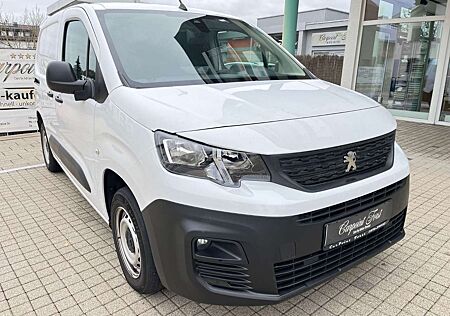 Peugeot Partner Asphalt L1, NAVI, KAMERA,HU 10.2026...