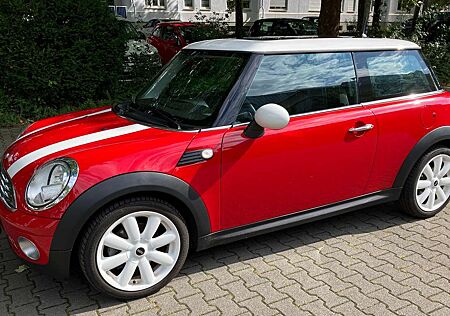 Mini Cooper Chili + Extras, Glasdach, aus 1. Hand