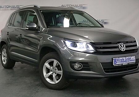 VW Tiguan Volkswagen 4Motion 2.0TDI *NAVI*PANO*KAMERA*AHK*SHZ*PDC*LEDER