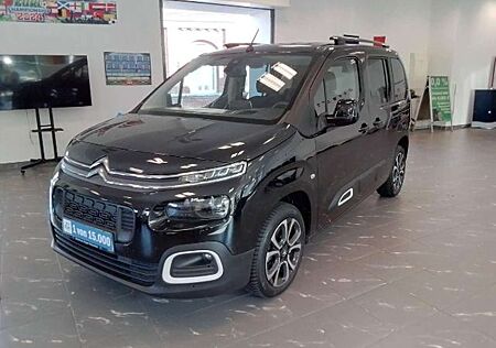 Citroën Berlingo Citroen M PureTech 130 EAT8 SHINE zur Vermittlung