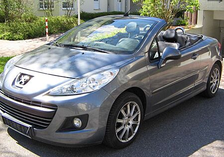 Peugeot 207 207 CC150 THP Premium/LEDER/ALU/KLIMA/TÜV 06-27