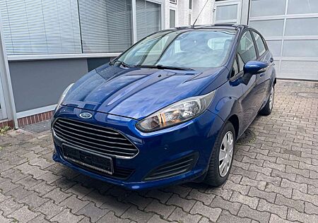 Ford Fiesta Trend*STANDHEIZUNG*PARKSENSOR*
