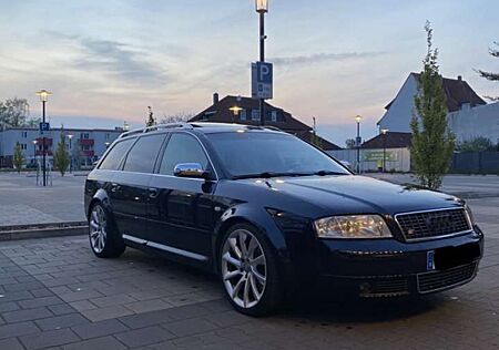 Audi S6 Avant 4.2 quattro
