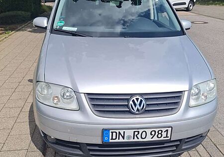 VW Touran Volkswagen 1.9 TDI DPF Trendline
