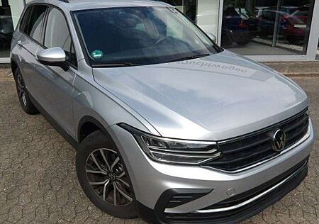 VW Tiguan Volkswagen Life 2.0 TDI DSG