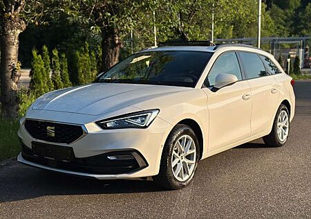Seat Leon Sportstourer Style/LED/DSG/PANORAMA/AHK/NAV