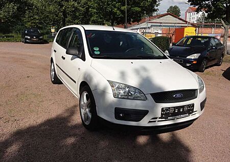 Ford Focus Turnier*330TKm*Klima*Motor+Getriebe Top*
