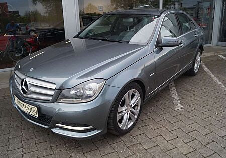 Mercedes-Benz C 180 BlueEfficiency *Automatik*Navi*Sitzheizung
