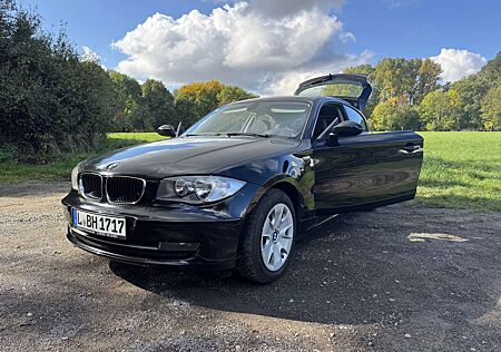 BMW 116 mit vielen neuen Teilen / TÜV bis 10/2027