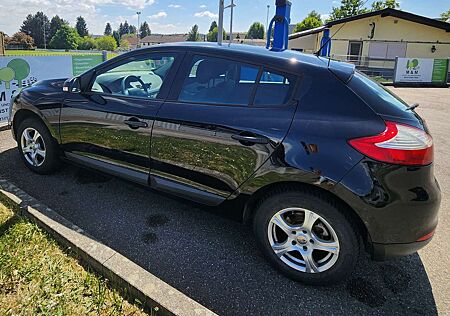 Renault Megane 1.6 16V