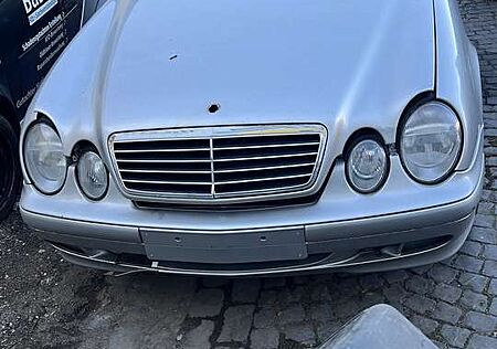 Mercedes-Benz CLK 200 Cabrio Elegance. // 2x zu verkaufen s.Fotos