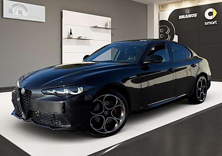 Alfa Romeo Giulia Veloce Q4 Panoramadach 3D Navi Kamera LED
