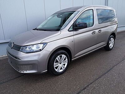 Volkswagen Caddy Basis 1.5TSI DSG ACC Kam GV5 App 85 kW (116 PS)...