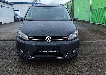 VW Touran Volkswagen 2.0 TDI DPF DSG Highline