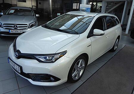 Toyota Auris Automatik 64.700 KM!!