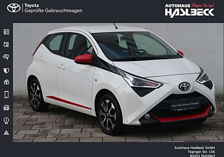 Toyota Aygo (X) x-play Team Deutschland