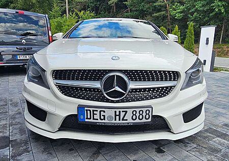 Mercedes-Benz CLA 180 CLA AMG Line