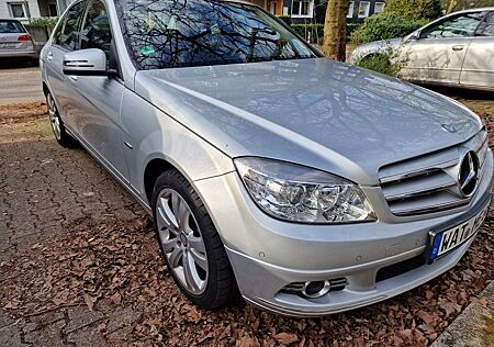 Mercedes-Benz C 180 Kompressor Automatik BlueEFFICIENCY
