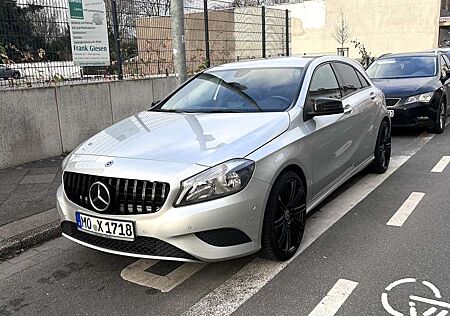 Mercedes-Benz A 180 (BlueEFFICIENCY)