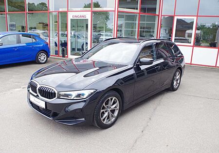 BMW 318 d Touring Facelift, Leder braun, Panoramadach