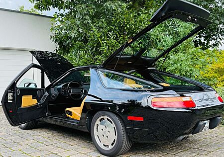 Porsche 928 928 S4