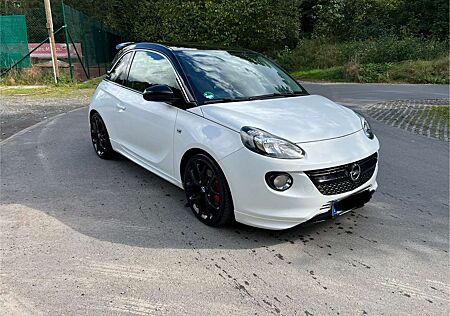 Opel Adam S