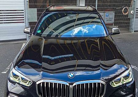 BMW X5 M 50d / 7 Sitzer / Massage / 22 Zoll / TV / Laser/