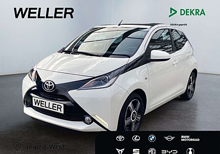 Toyota Aygo x-wave *Faltdach*Teilleder*Kamera*Klima*BT*