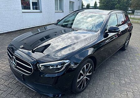 Mercedes-Benz E 300 de T 9G Avantgarde Kamera AHK Night LED