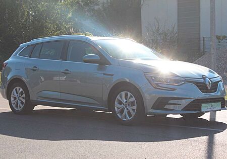 Renault Megane IV Grandtour Style Paket, Navi, Kamera